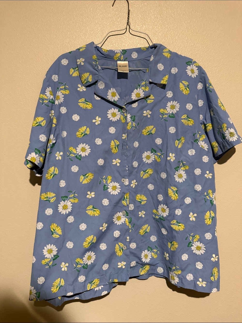 Blair Blue Short-Sleeve Daisy Button-Down Shirt
